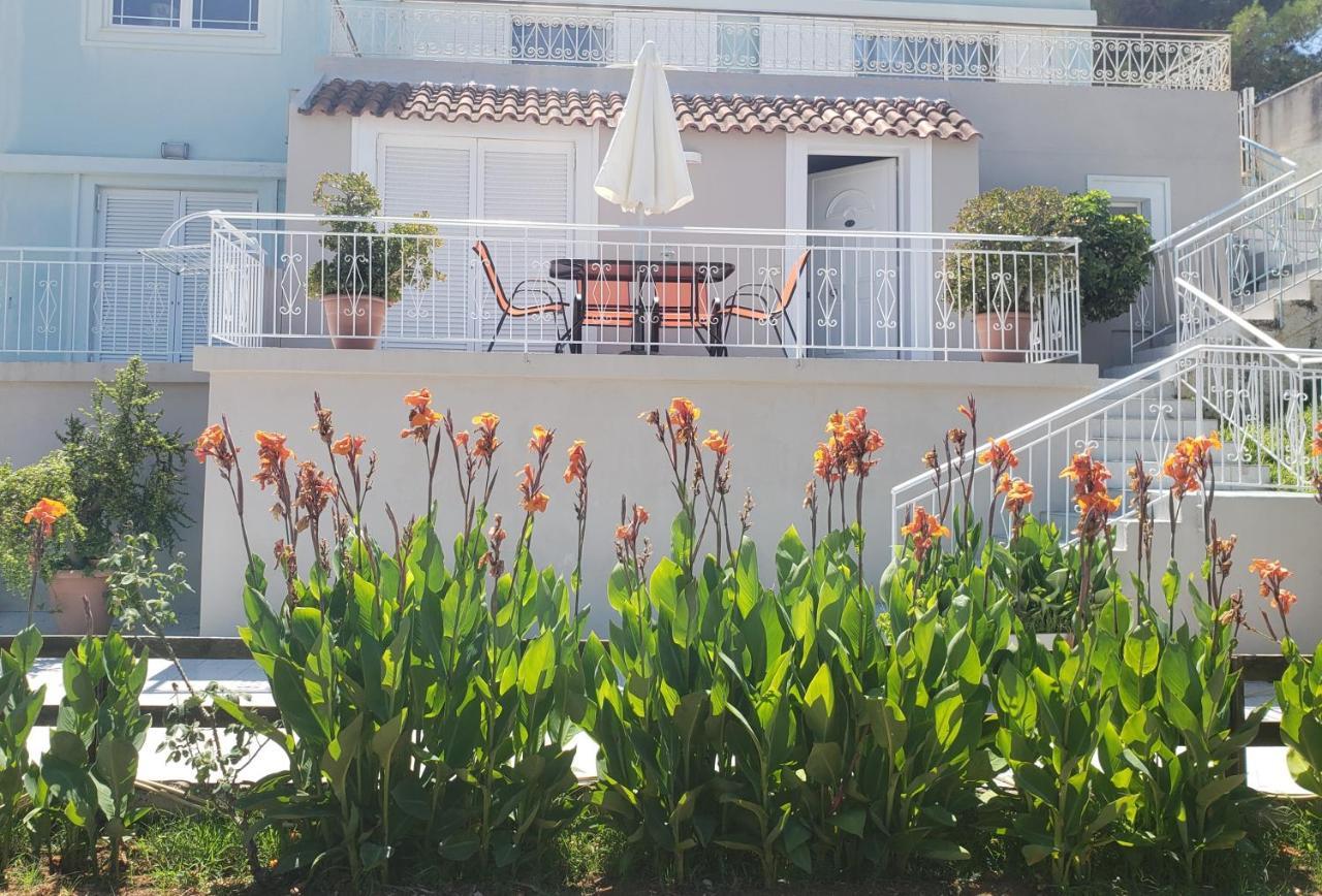 Malibu Studios & Apartments Lassi  Eksteriør bilde
